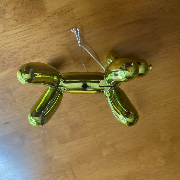 Lustrous yellow balloon dog ornament - Picture 6 of 9